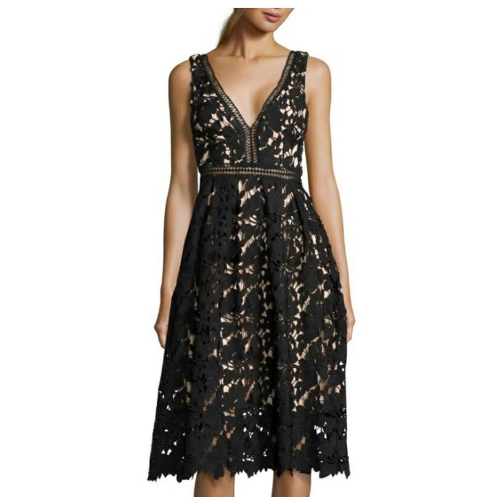 Romeo and Juliet Couture Black dress, new with tags, size M (never worn)